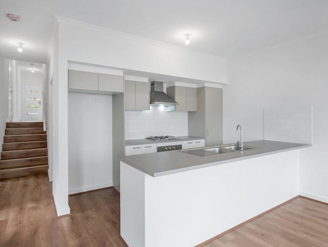 Charming Home in Mount Barker Awaits