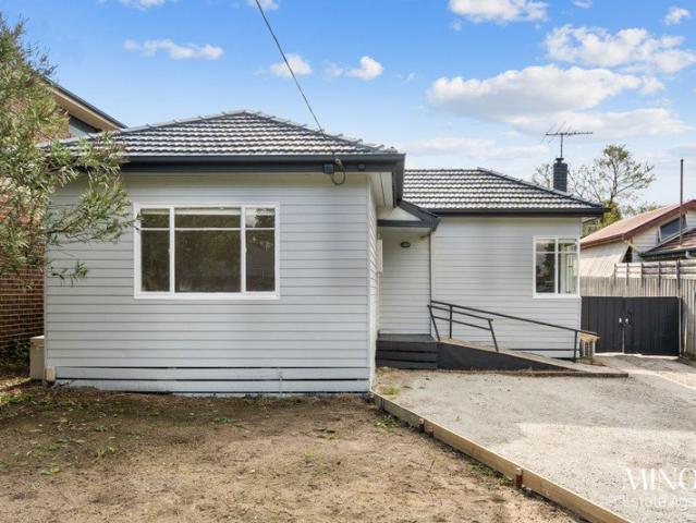Charming Home in a Convenient Reservoir Location