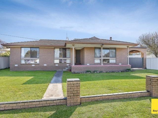 Charming Home in a Convenient Sailors Gully Location