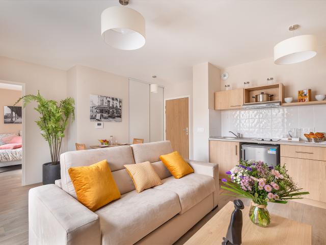 Charming home in a new & secured condo