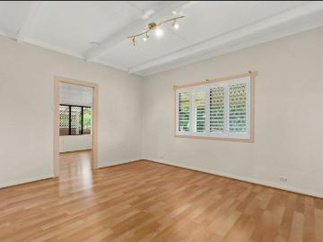Charming Home in a Quiet Brighton Street