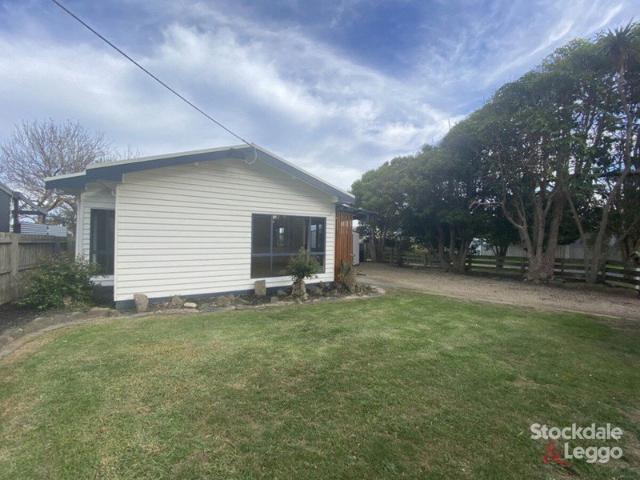 Charming home in ideal location