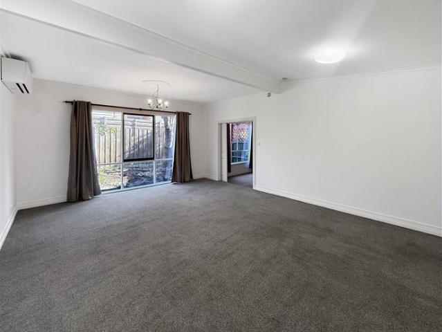 CHARMING HOME IN PRIME LOCATION