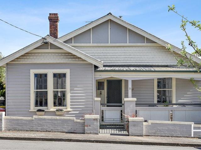 Charming Home in Prime South Launceston Location!