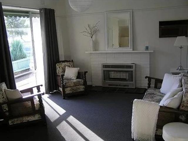 Charming Home in the Heart of Tatura