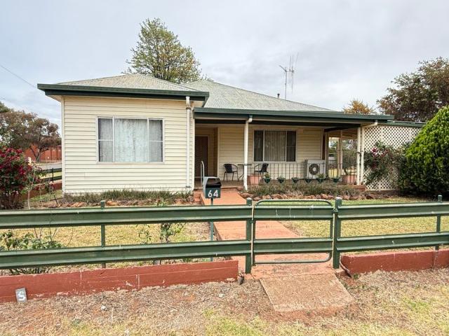 Charming Home in the Heart of Trundle