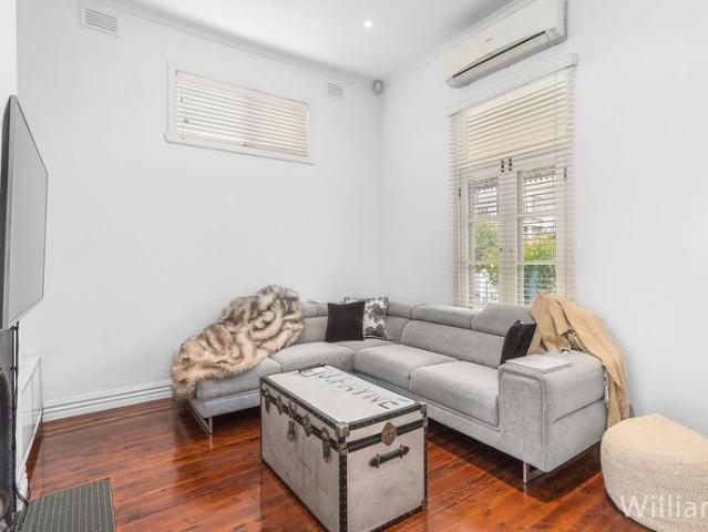 Charming Home in the Heart of Williamstown