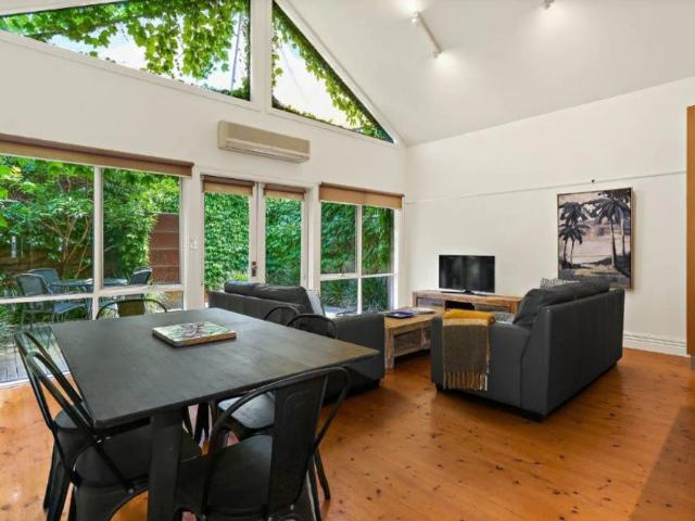 Charming Home in the Heart of Williamstown