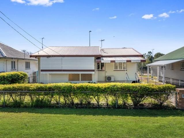 Charming Home Just Minutes from the Water!