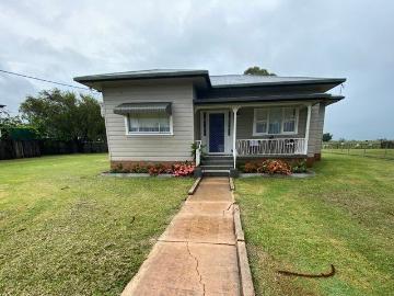 Charming Home with Country Outlook Lawns Included
