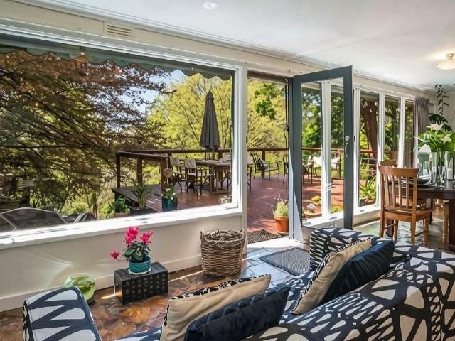 Charming Home with garden maintenance included
