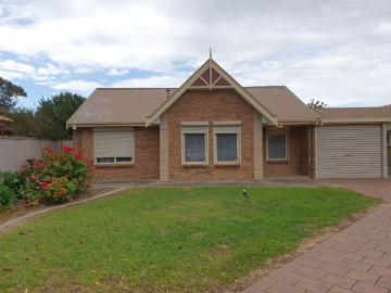CHARMING HOME WITH ENTERTAINING AREA