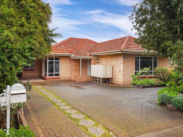Charming Home with Everyday Convenience