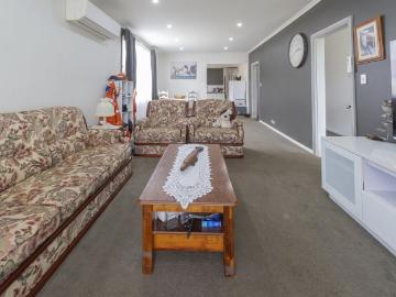 Charming Home with Modern Comforts and Space to Grow