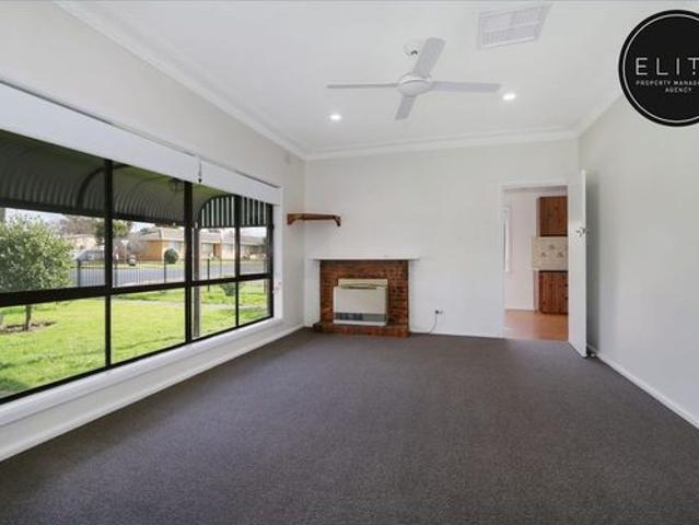 Charming Home with Space to Enjoy