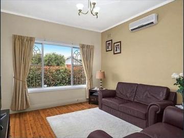 Charming Home with Rear Lane Access in Mayfield