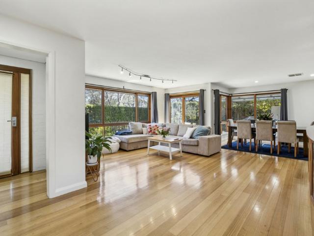 Charming Homes In Leafy Turner