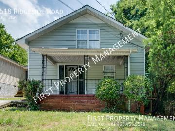 Charming House 4 beds 2 baths convenient to downtown and 75/24 interstates