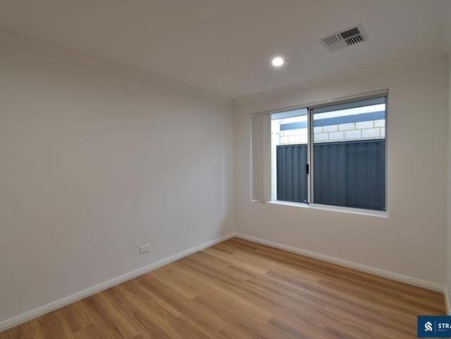 Charming house available for lease in Treeby