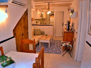 Charming House in Villajoyosa's Old Town – Just 2 Minutes from the Beach!