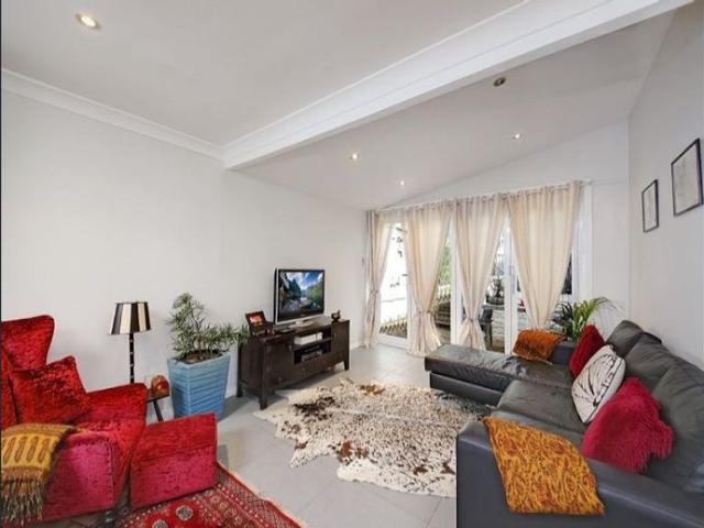 Charming & Humble 3 Bedder