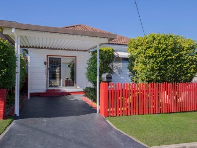 Charming & Immaculately Presented Home in the Heart of Mayfield