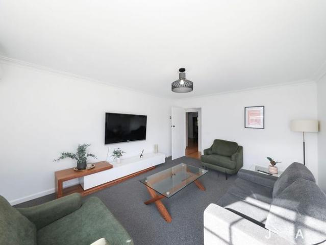 Charming Inner West, Modern Living with Comfort, Convenience and Character