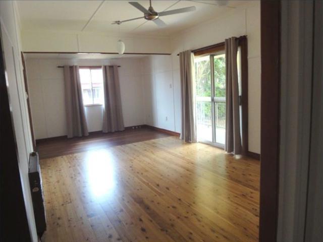 Charming Kearneys Spring Home Awaits You!