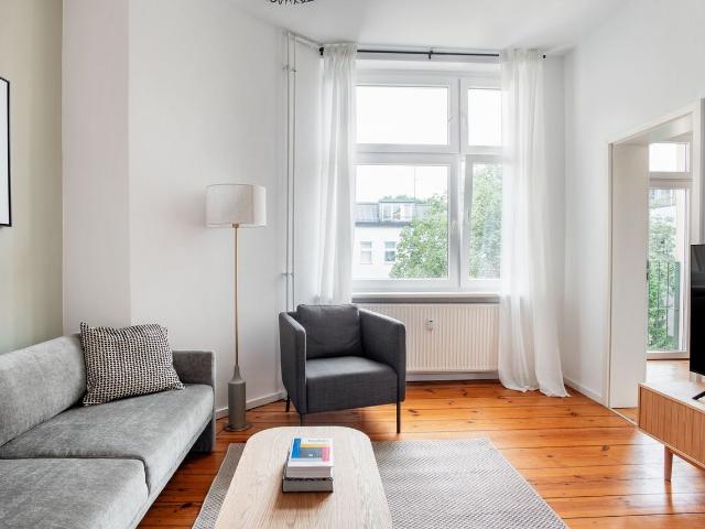 Charming Kreuzberg 1 Bedroom Apartment Awaits You!, Berlin Amsterdam Apartments for Rent