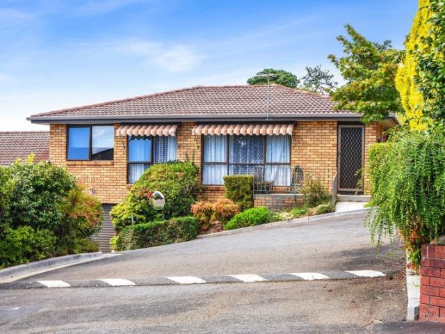 Charming Launceston Home in Prime Location