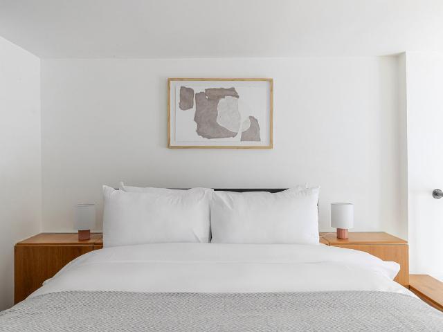 Charming Le Marais Duplex: Your Parisian Retreat, Paris Amsterdam Apartments for Rent