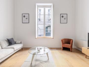 Charming Le Marais Duplex: Your Parisian Retreat, Paris Amsterdam Apartments for Rent