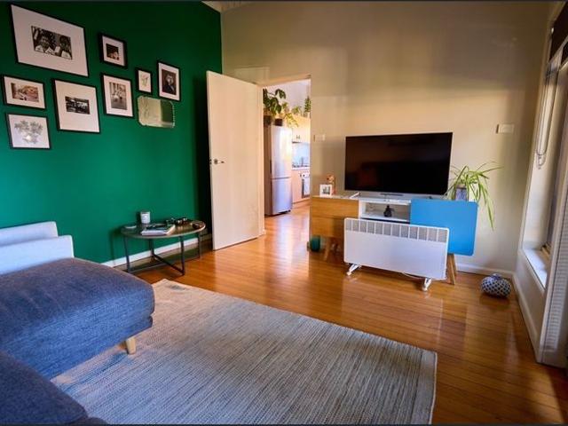 Charming & Light Filled Thornbury Home