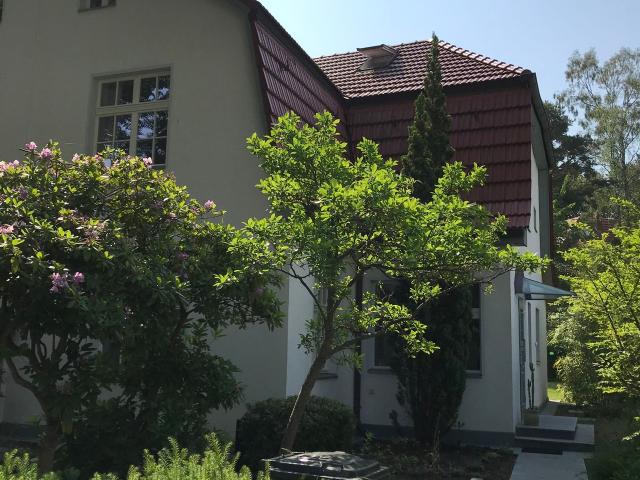 Charming light flooded house Frohnau, Berlin Amsterdam Apartments for Rent