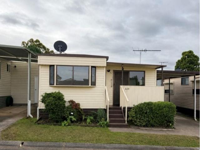Charming Living in a Lifestyle Community!