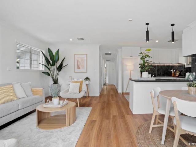 Charming Logan Central Family Home Great Solar System!