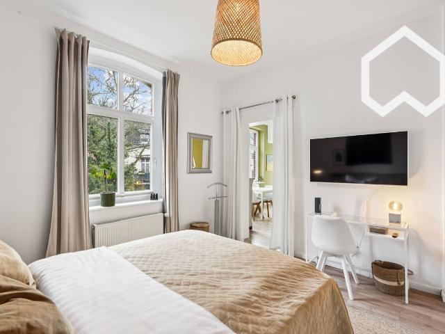 Charming, lovely home in Ratingen fully furnished with balcony and parking space, Ratingen Amsterdam Apartments for Rent