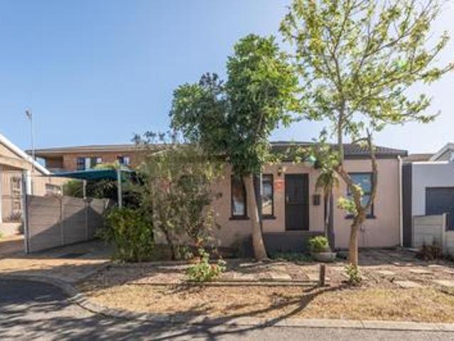 charming, low maintenance home with.