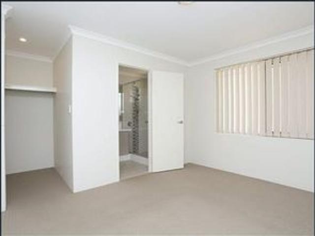 Charming & Low Maintenance Home at 16 Vignerons Loop