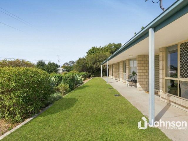 CHARMING LOW MAINTENANCE IMMACULATE VILLA