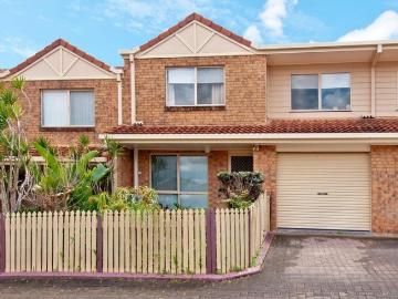 Charming Low Maintenance Living in Beenleigh