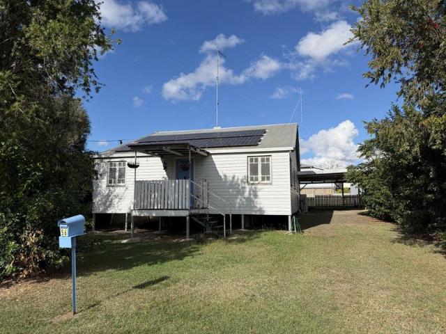 Charming Low Set Home in a Convenient Town Location