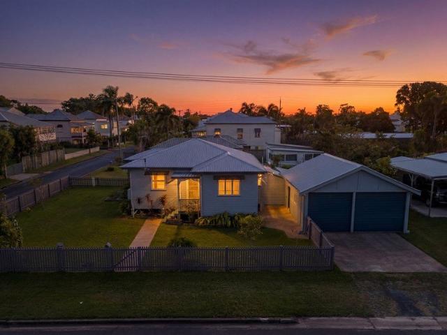 Charming Low set In The Centre Of Town