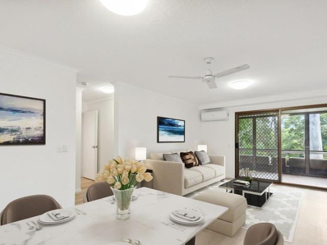 Charming lower ground apartment surrounded by lush greenery