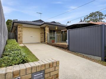 Charming Lowset Brick Home with Plunge Pool & Backyard Perfect For Entertaining Prime Wynnum Lifestyle