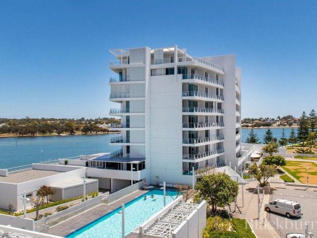 Charming Mandurah Apartment with Amenities