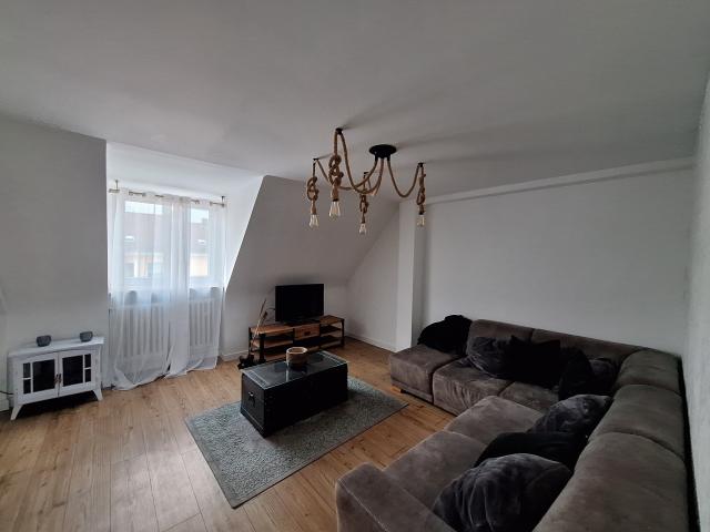 Charming Maisonette Apartment with Balcony & View of Rather Forest