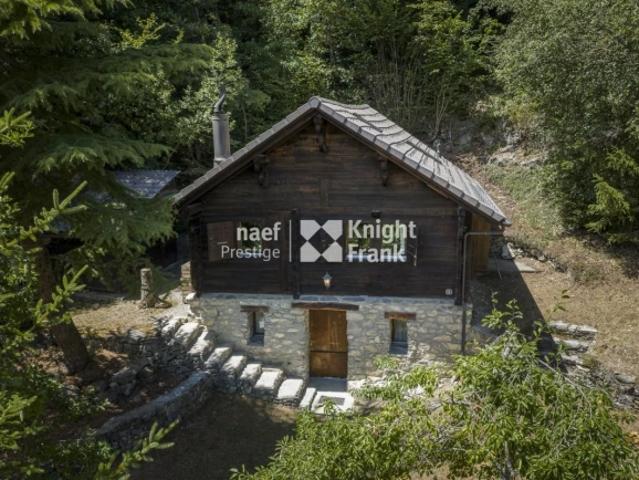 Charming Mayen zu mieten mitten in der Natur