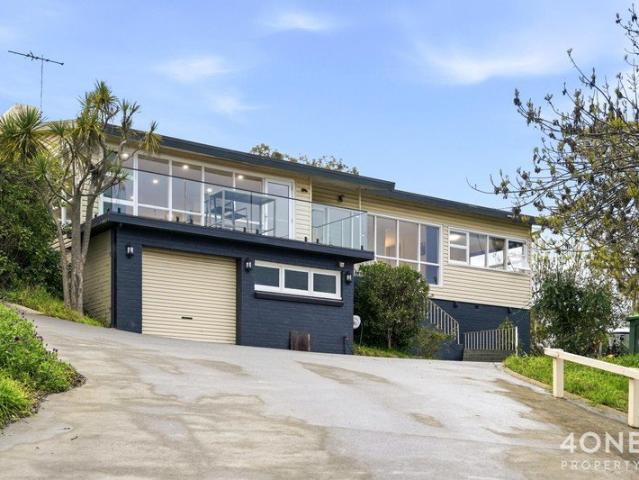 Charming Montagu Bay Family Home Awaits!