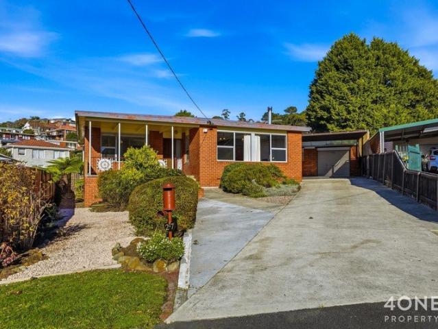 Charming Montrose Home
